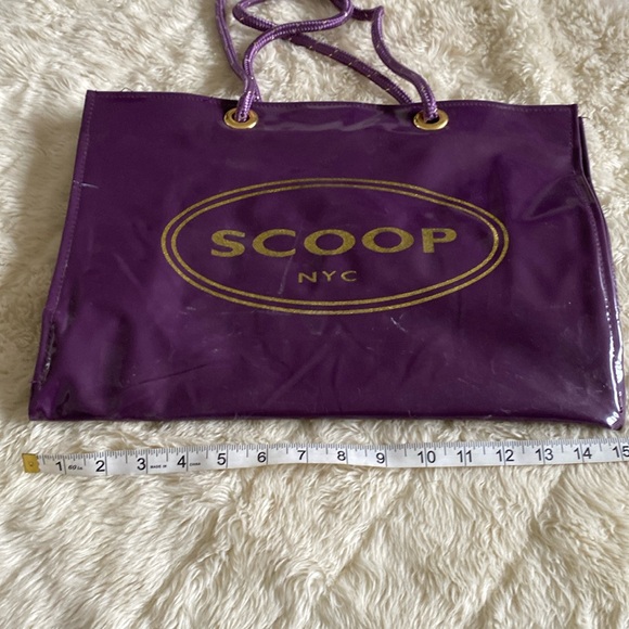 SCOOP NYC patent branded large vinyl shopper tote bag shopping rope handle strap - Picture 2 of 5